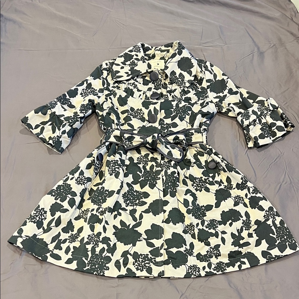 Forever 21 Grey and Cream Floral Trench Coat